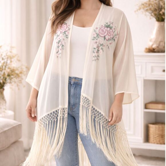 torrid Tops - Torrid Embroidered Floral Kimono 3X Cream Boho Coastal Grandmother Fringe Wrap